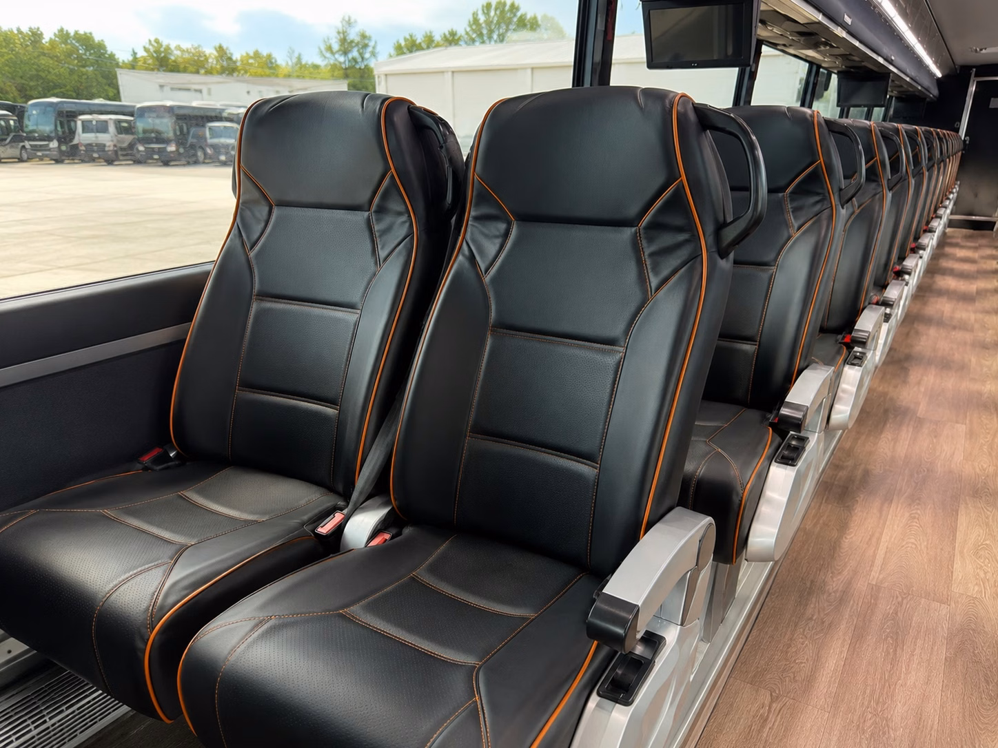 fan bus rentals for kansas collegiate and high school sporting events