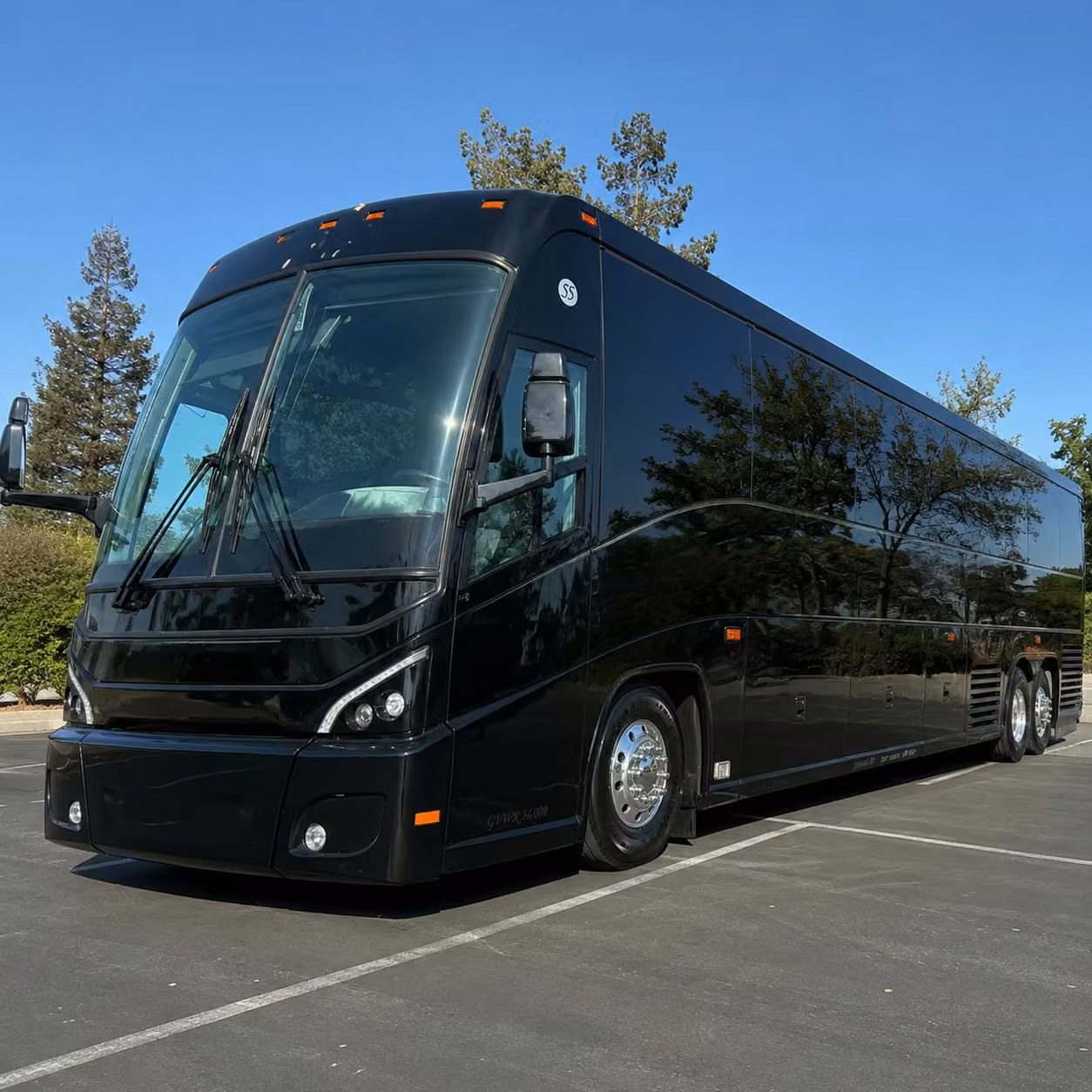long distance bus rentals for topeka sports teams and fan groups