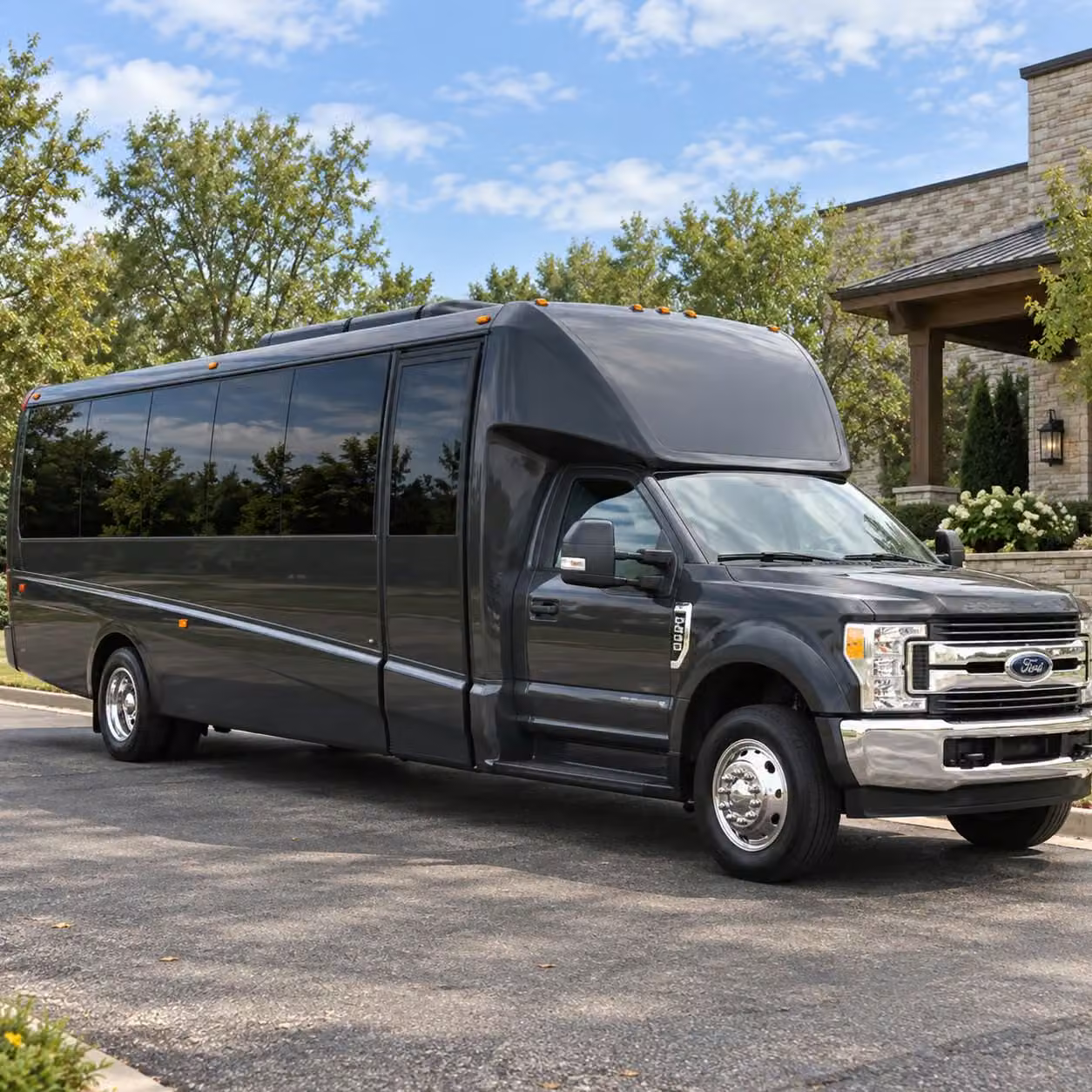 minibus rentals for topeka youth groups visiting the kansas museum of history